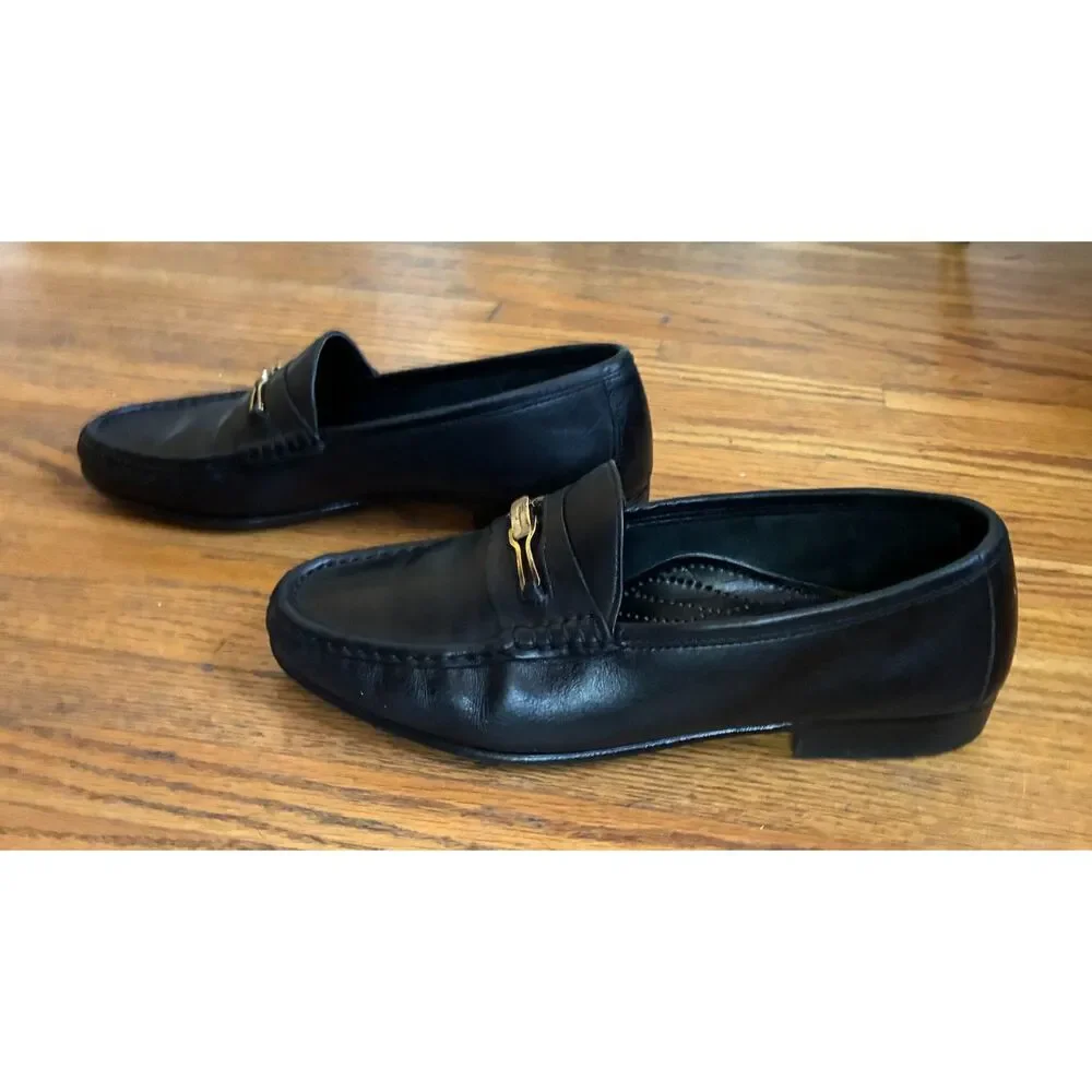 Salvatore Ferragamo Black Leather Horsebit Slip On Loafer Shoes   Mens Size 8.5